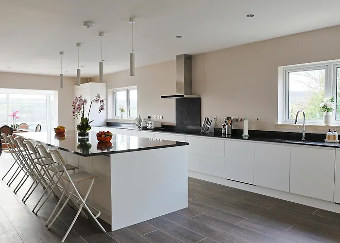 Up Yonder House - 6 Bedroom Family Letterkenny